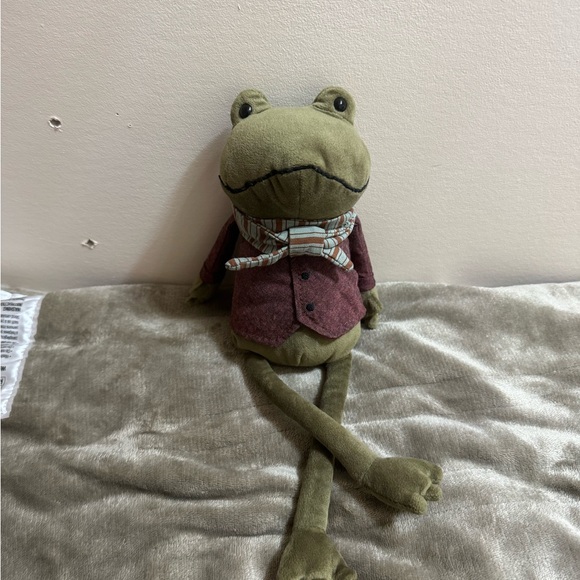 Jellycat London Riverside Rambler Frog - Picture 2 of 8